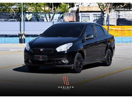 FIAT GRAND SIENA 1.4 MPI ATTRACTIVE 8V FLEX 4P MANUAL FIAT GRAND SIENA 1.4 MPI ATTRACTIVE 8V FLEX 4P MANUAL